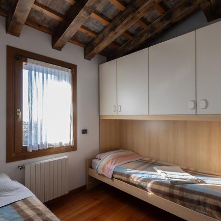 Holiday House Petrarca 阿尔库阿佩特拉尔卡 外观 照片